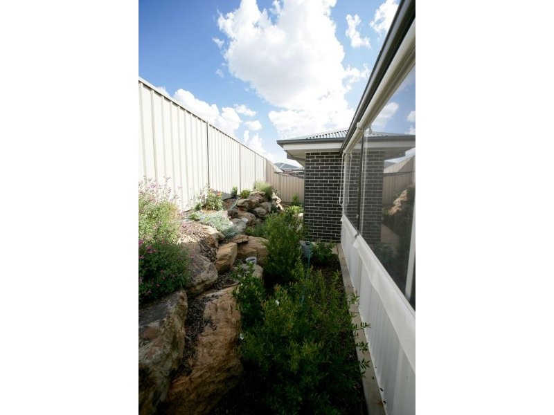 1/15 Murndal Place, Wagga Wagga NSW 2650