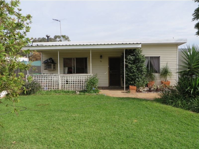78 Iverach Street, Coolamon NSW 2701