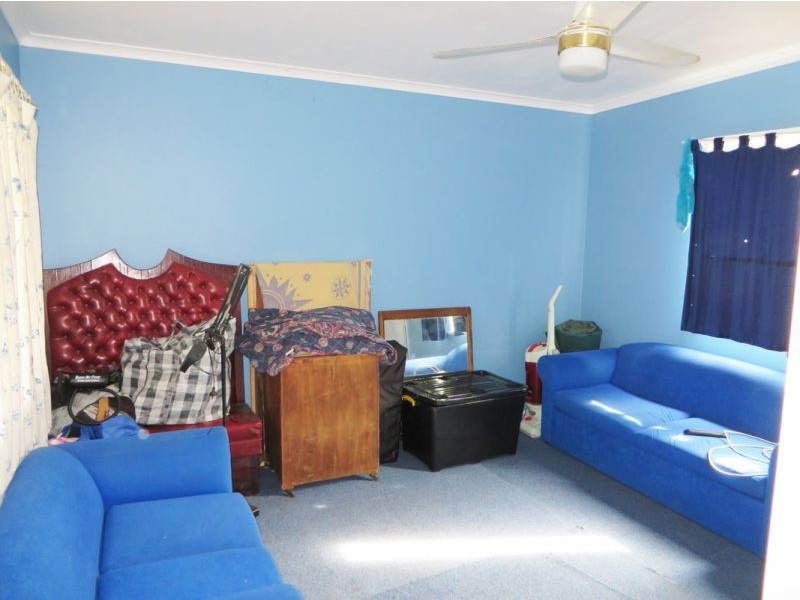 78 Iverach Street, Coolamon NSW 2701