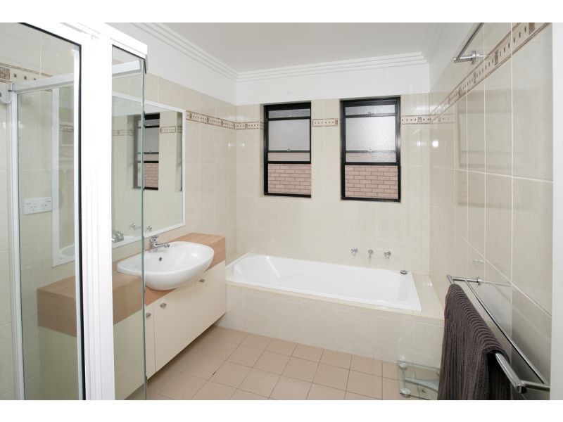 18 Galing Place, Wagga Wagga NSW 2650