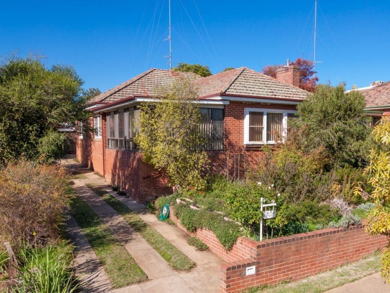 75 Mitchelmore Street, Turvey Park NSW 2650