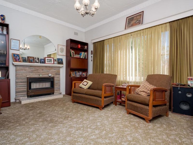 75 Mitchelmore Street, Turvey Park NSW 2650