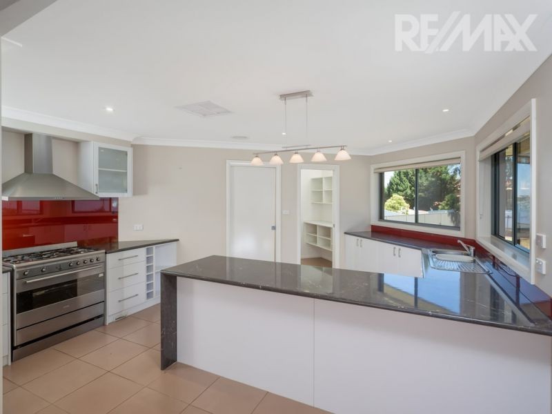 54 Kansas Drive, Wagga Wagga NSW 2650