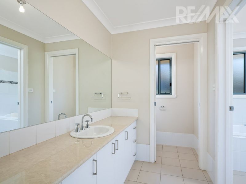 54 Kansas Drive, Wagga Wagga NSW 2650