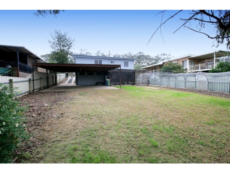 32 Mimosa Drive, Mount Austin NSW 2650