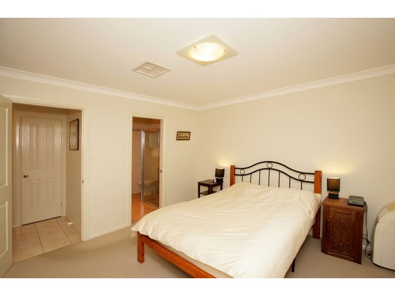 44 Doman Street, Estella NSW 2650