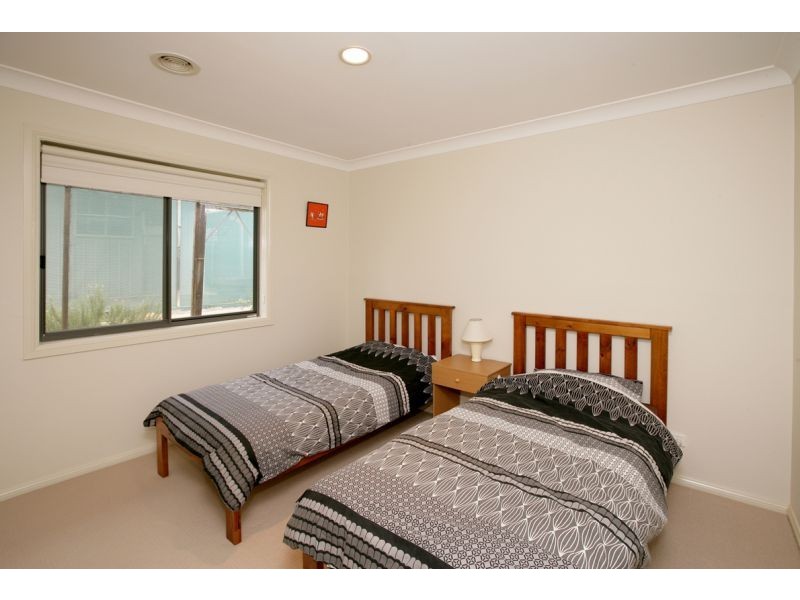 44 Doman Street, Estella NSW 2650