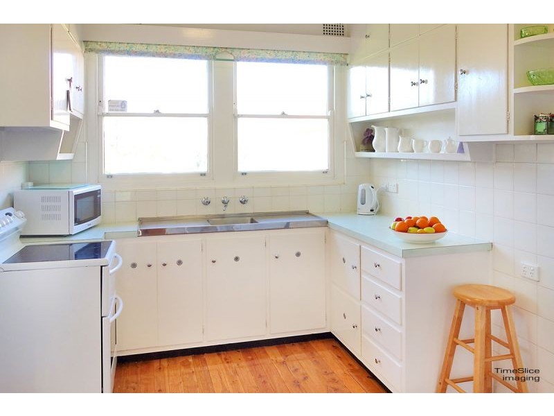 21 Dalton St, Turvey Park NSW 2650