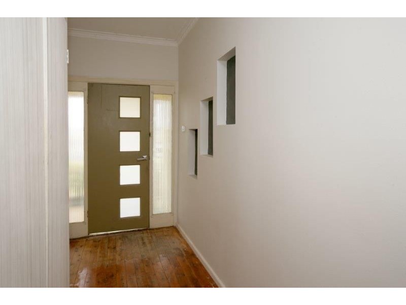 24 Slocum St, Wagga Wagga NSW 2650