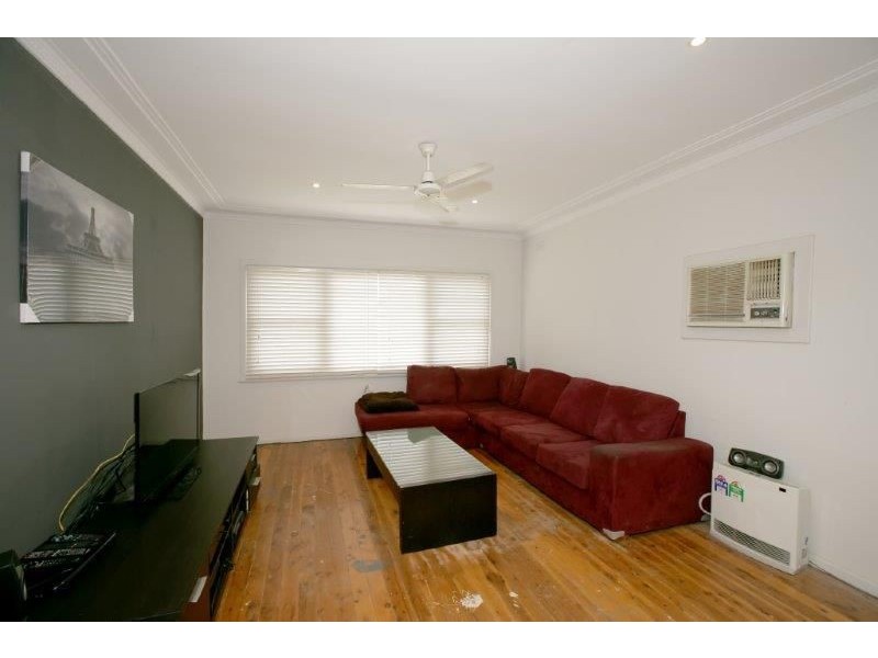 24 Slocum St, Wagga Wagga NSW 2650