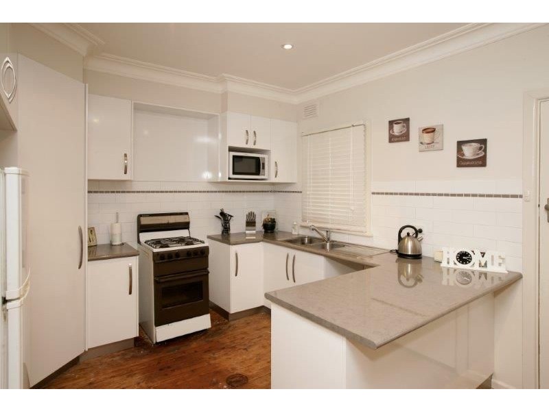 24 Slocum St, Wagga Wagga NSW 2650