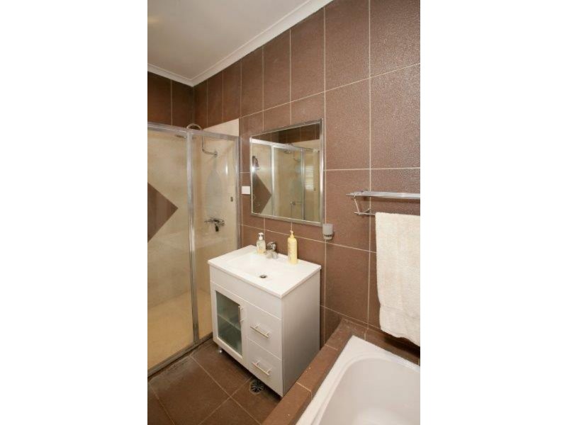 24 Slocum St, Wagga Wagga NSW 2650