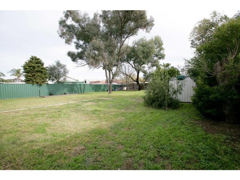 24 Slocum St, Wagga Wagga NSW 2650