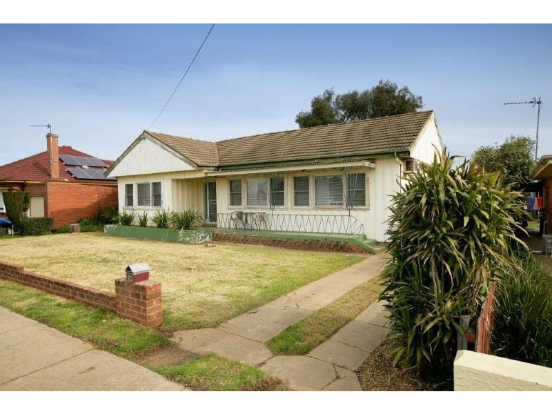 24 Slocum St, Wagga Wagga NSW 2650
