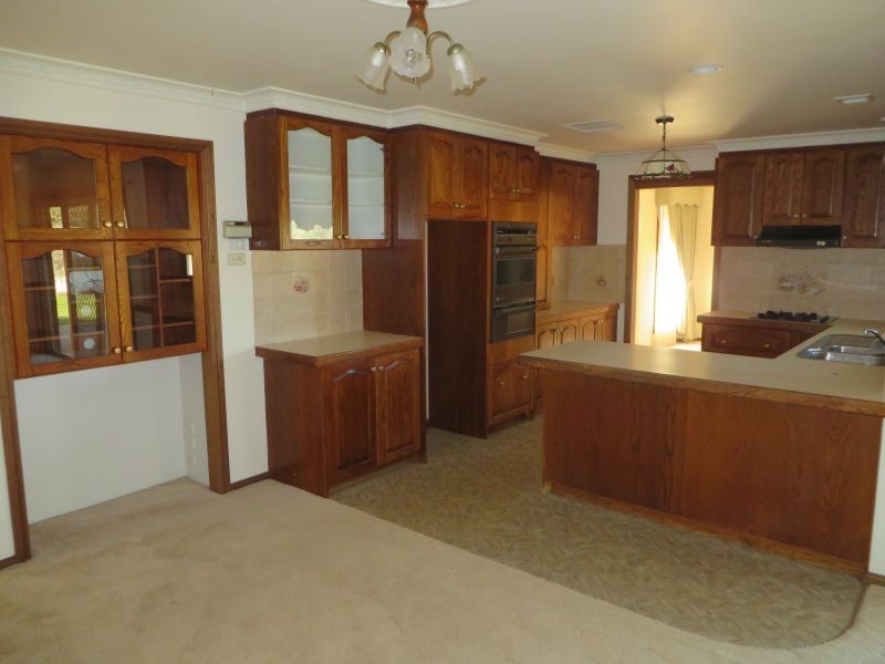 45 Berembee Road, Wagga Wagga NSW 2650