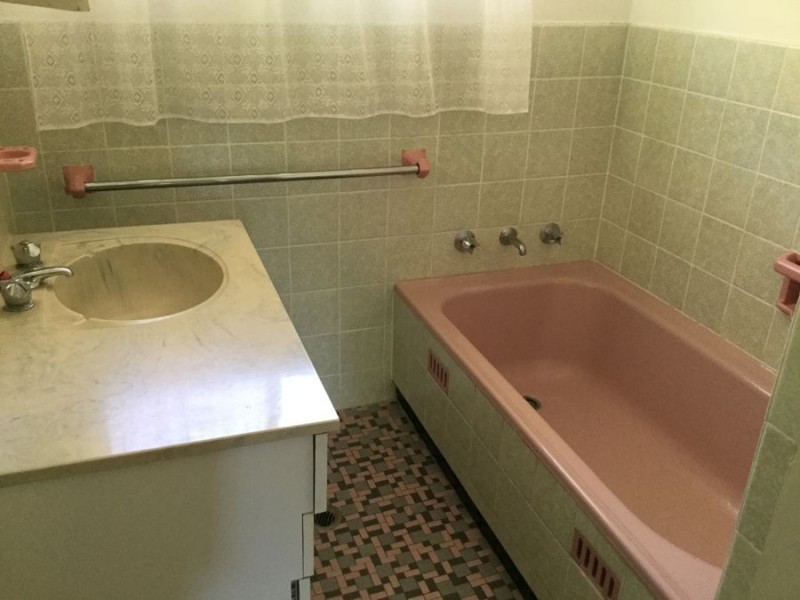 60 Grove Street, Kooringal NSW 2650