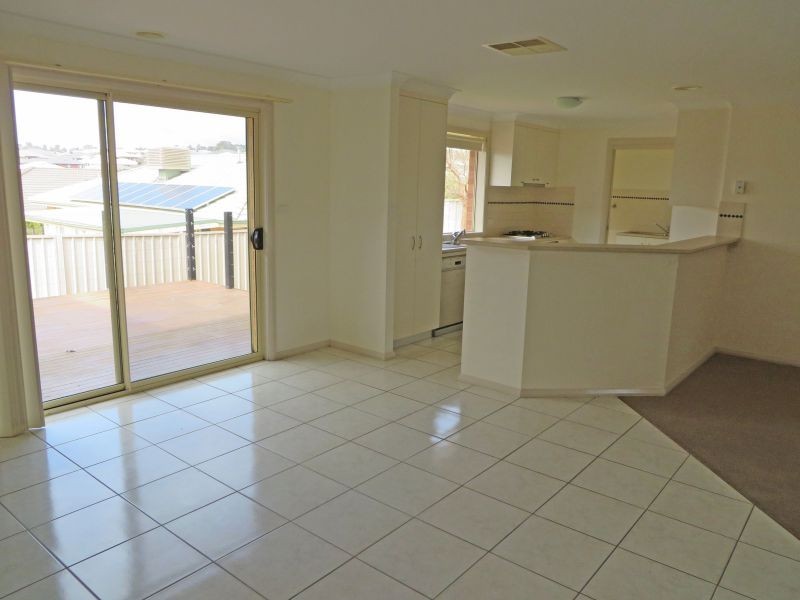 1/41 Illeura Road, Wagga Wagga NSW 2650