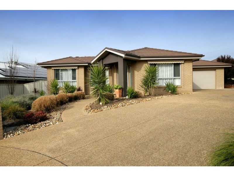 1/14 Budawang Place, Tatton NSW 2650