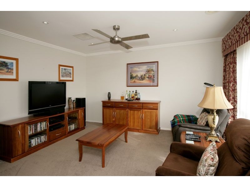 1/14 Budawang Place, Tatton NSW 2650