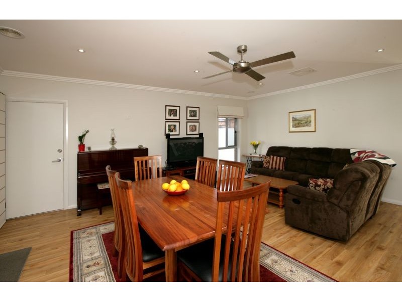 1/14 Budawang Place, Tatton NSW 2650