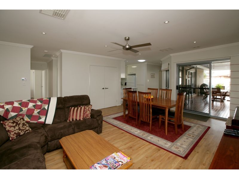 1/14 Budawang Place, Tatton NSW 2650