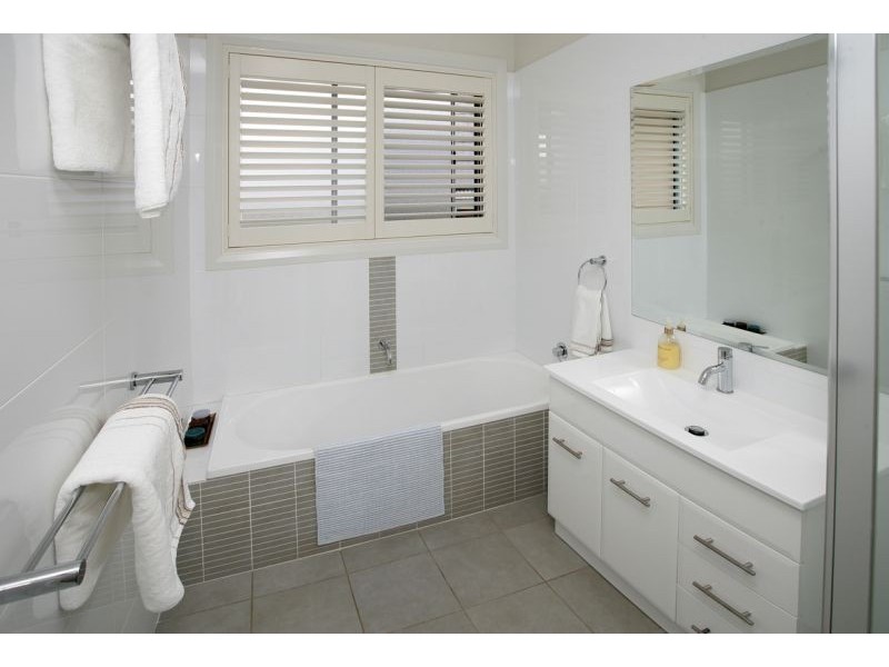 1/14 Budawang Place, Tatton NSW 2650