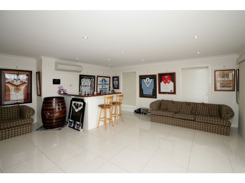 28 Atherton Crescent, Tatton NSW 2650