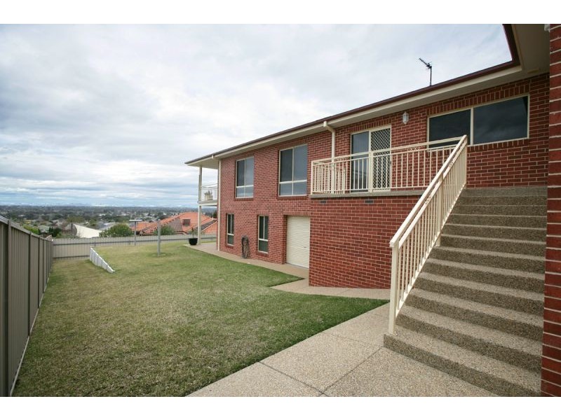 28 Atherton Crescent, Tatton NSW 2650