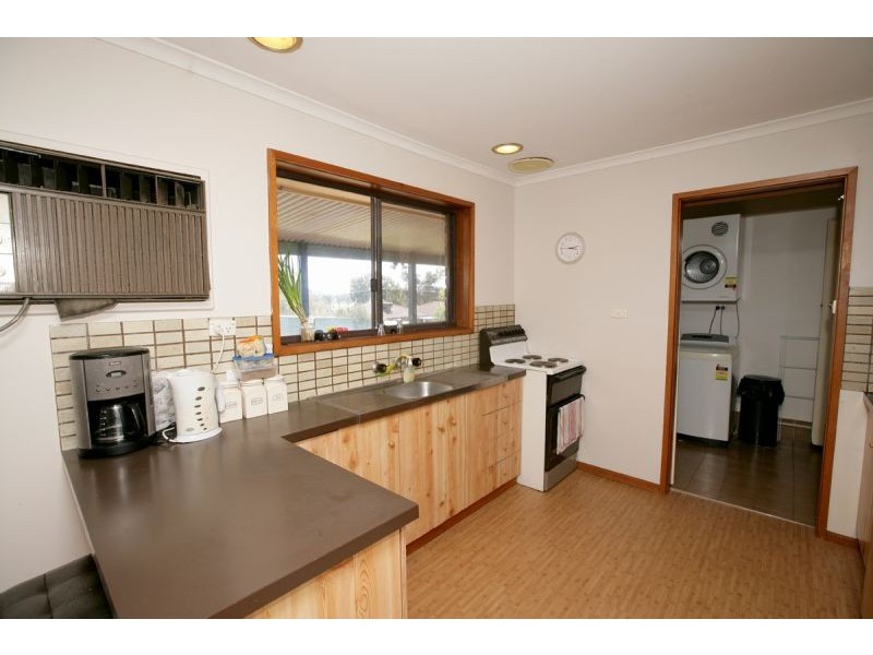 24 Mallory Street, Ashmont, Wagga Wagga NSW 2650