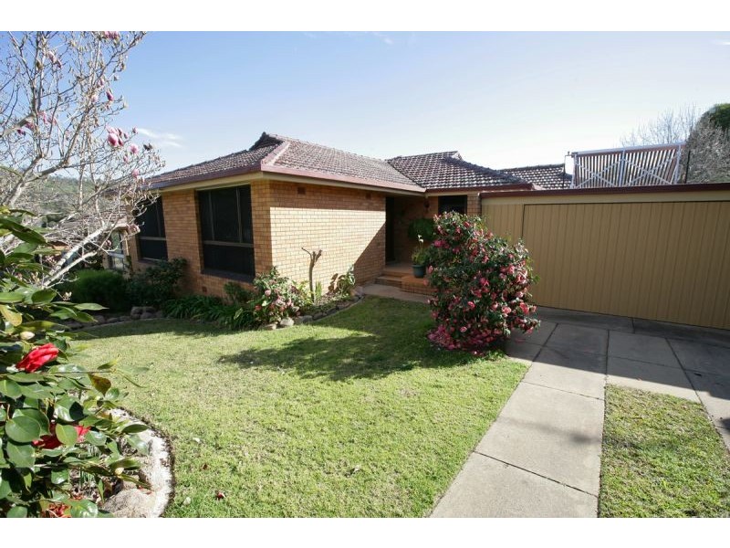 21 Sherwood Avenue, Kooringal NSW 2650