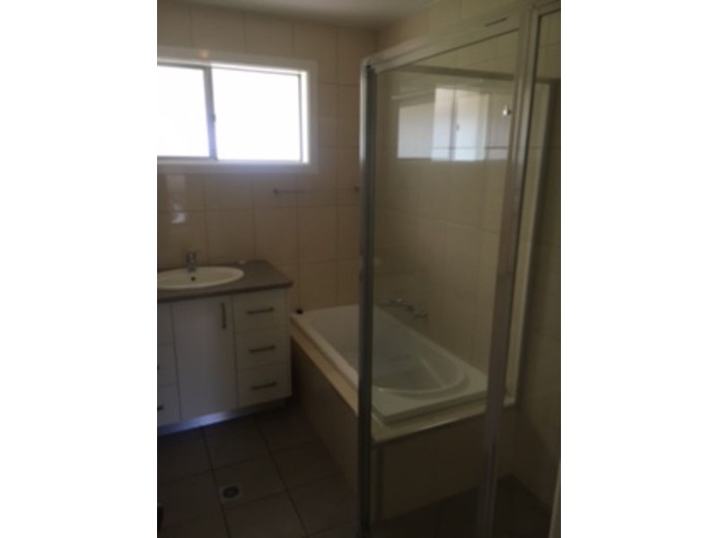 9 Stanley Street, Kooringal NSW 2650