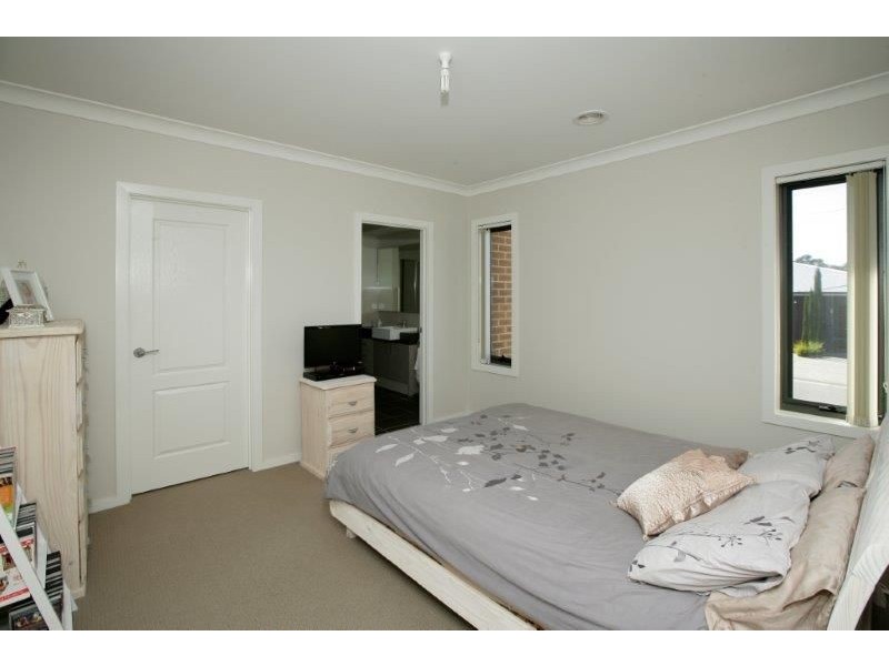 21 Barrington Street, Tatton NSW 2650