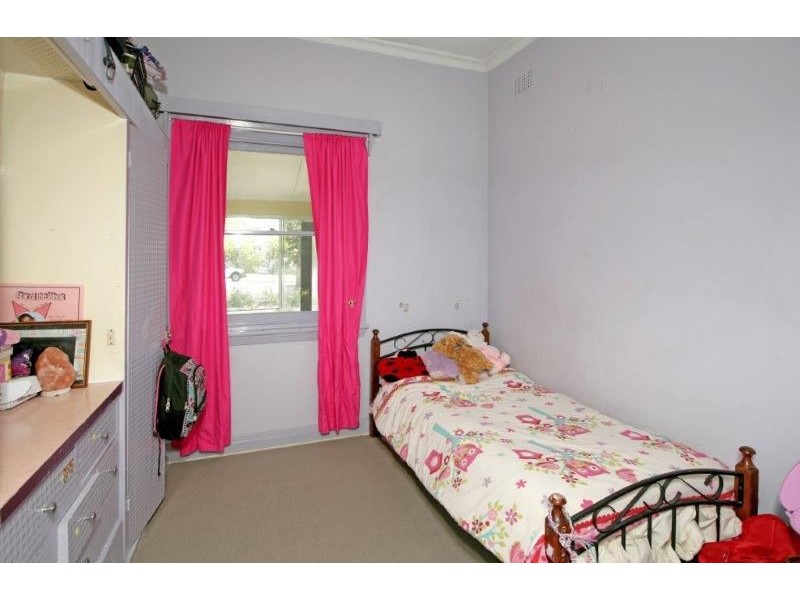 41 Mitchelmore Street, Turvey Park NSW 2650