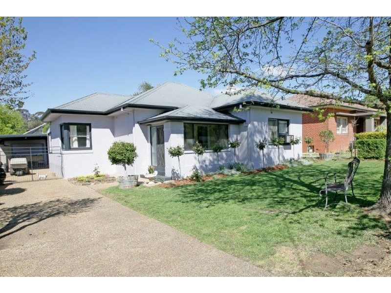 41 Mitchelmore Street, Turvey Park NSW 2650