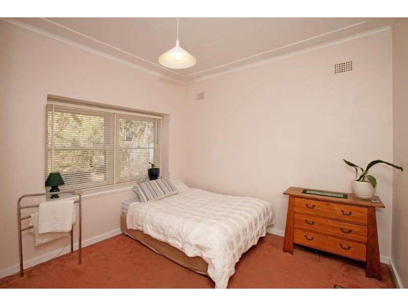 14 Young St, Wagga Wagga NSW 2650