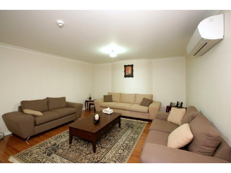 17 Atherton Crescent, Tatton NSW 2650