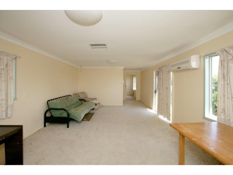 6 Awaba Avenue, Wagga Wagga NSW 2650