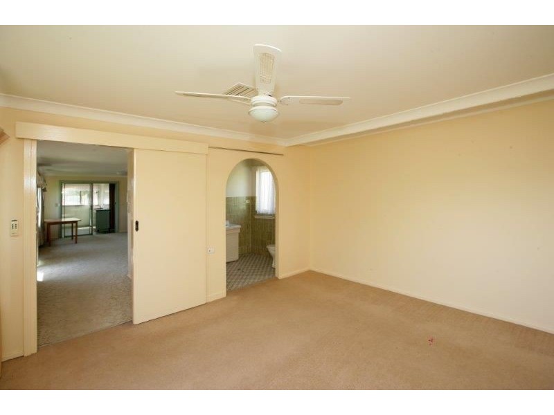 6 Awaba Avenue, Wagga Wagga NSW 2650