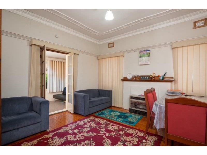 12 Darlow Street, Central, Wagga Wagga NSW 2650