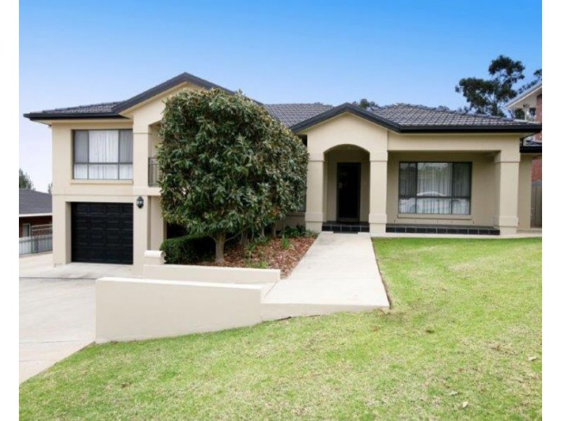 12 Allambie Way, Mount Austin NSW 2650