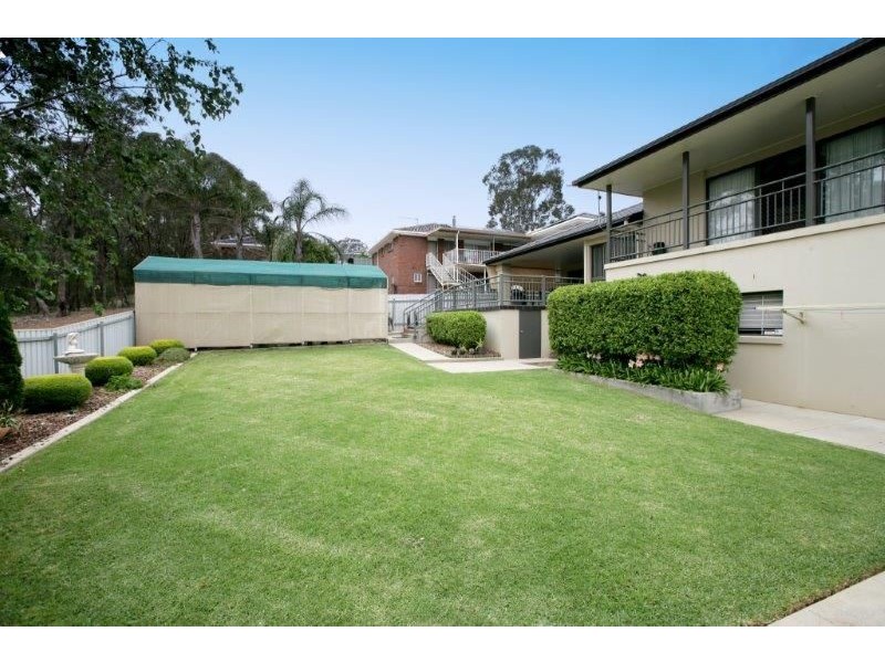 12 Allambie Way, Mount Austin NSW 2650