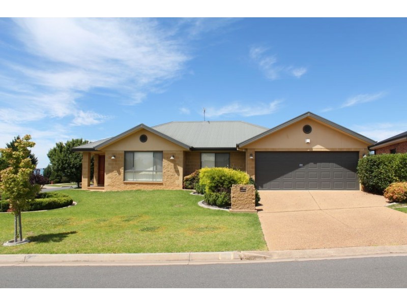 1/50 Tamar Drive, Tatton NSW 2650