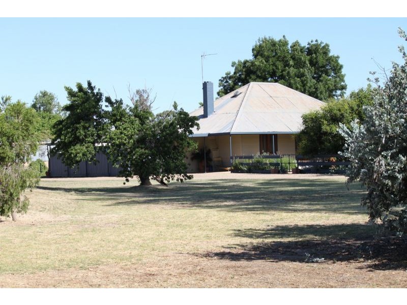 7 Pioneer Avenue, Gumly Gumly, Wagga Wagga NSW 2650