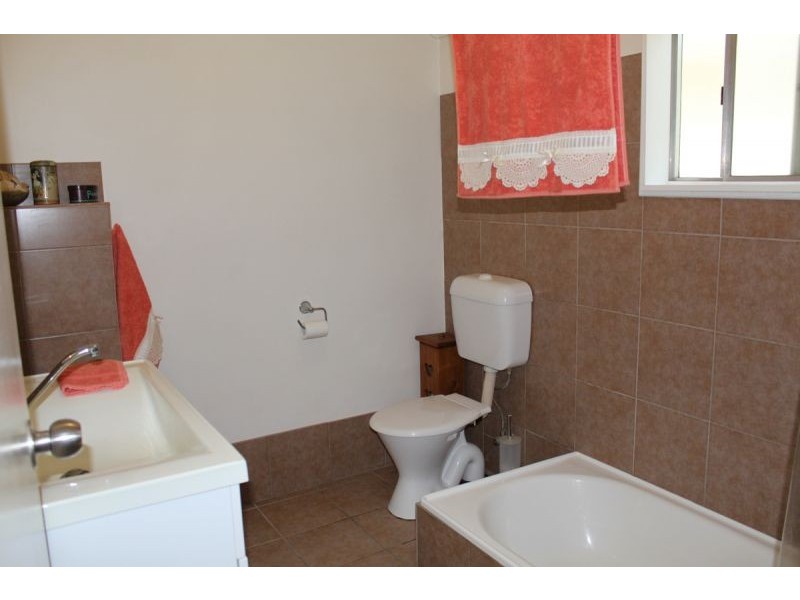 7 Pioneer Avenue, Gumly Gumly, Wagga Wagga NSW 2650