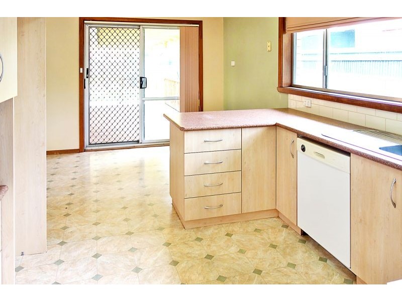 2 Alldis Place, Wagga Wagga NSW 2650