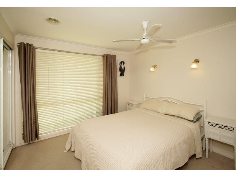 22 Doman Street, Wagga Wagga NSW 2650