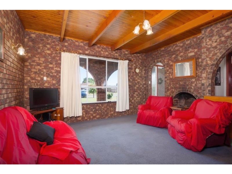6 Melkin Avenue, Glenfield Park, Wagga Wagga NSW 2650