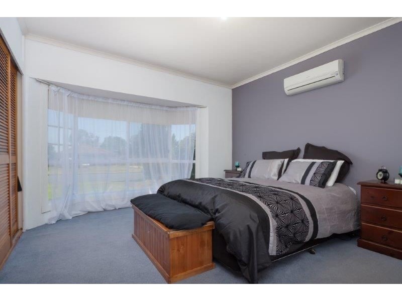 6 Melkin Avenue, Glenfield Park, Wagga Wagga NSW 2650