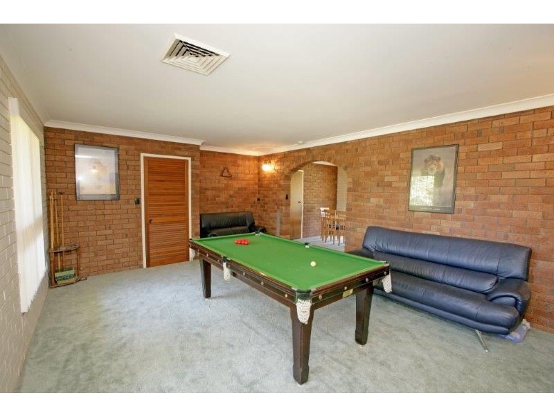 5 Elm Road, Wagga Wagga NSW 2650