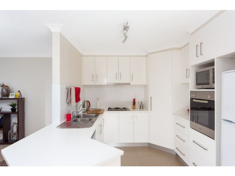 1 Barrington Street, Tatton NSW 2650